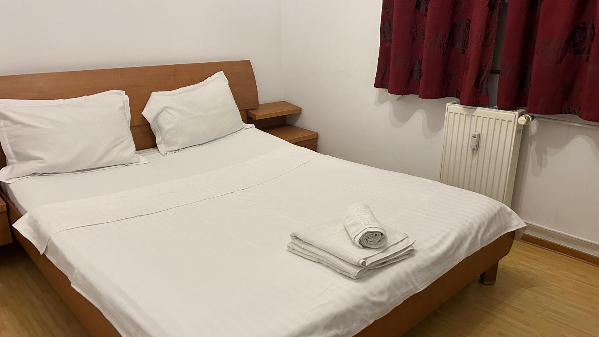 Sleep & Go Parcare Gratuita Self Check-In Lejlighed Bukarest Eksteriør billede